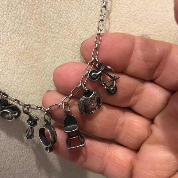 “Great To Be A Mom” Sterling Silver VINTAGE Charm Necklace - Picture 3 of 7